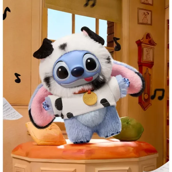 Pendentif Labubu Stitch Dalmatien Disney bleu, capuche tachetée et collier Pongo.