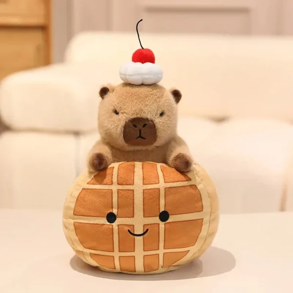 Peluche capybara kawaii marron sur gaufre souriante, crème fouettée et cerise rouge.